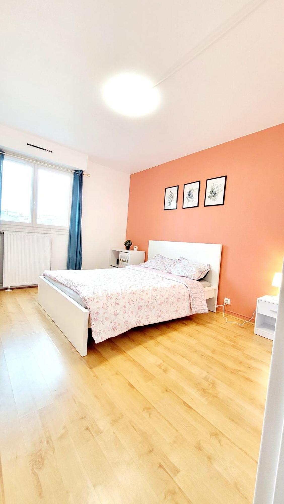 Appartement De 3 Chambres Иври сюр Сен Екстериор снимка